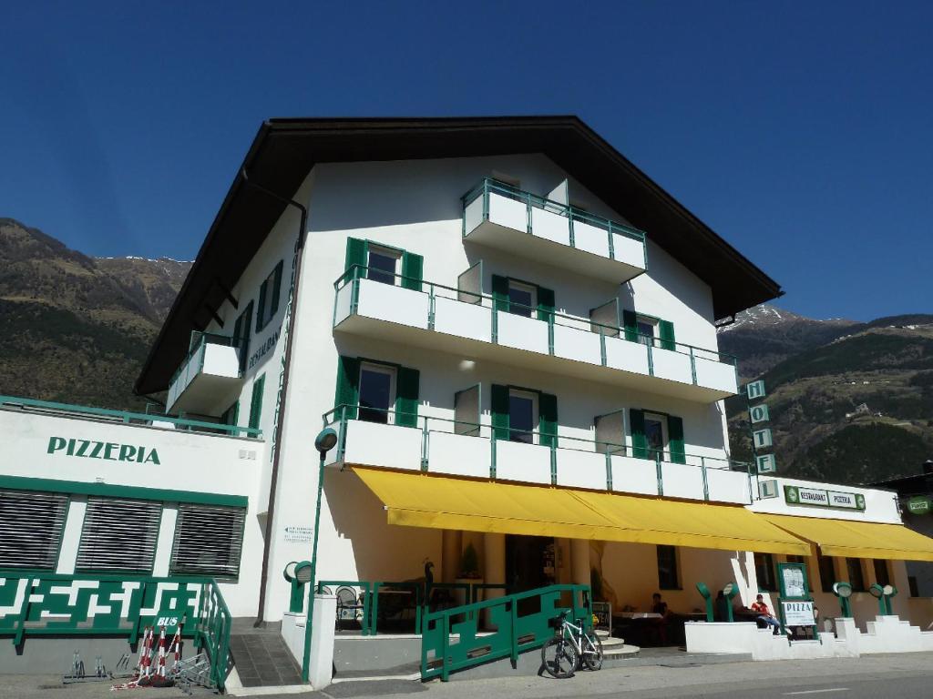 Hotel-Restaurant-Pizzeria Goldrainerhof Luaran gambar